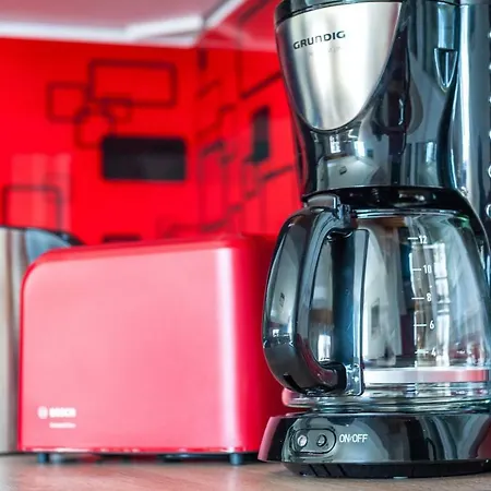 Karlo's Modern Penthouse Loft *