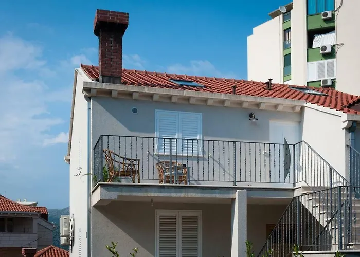 Karlo's Modern Penthouse Loft Dubrovnik